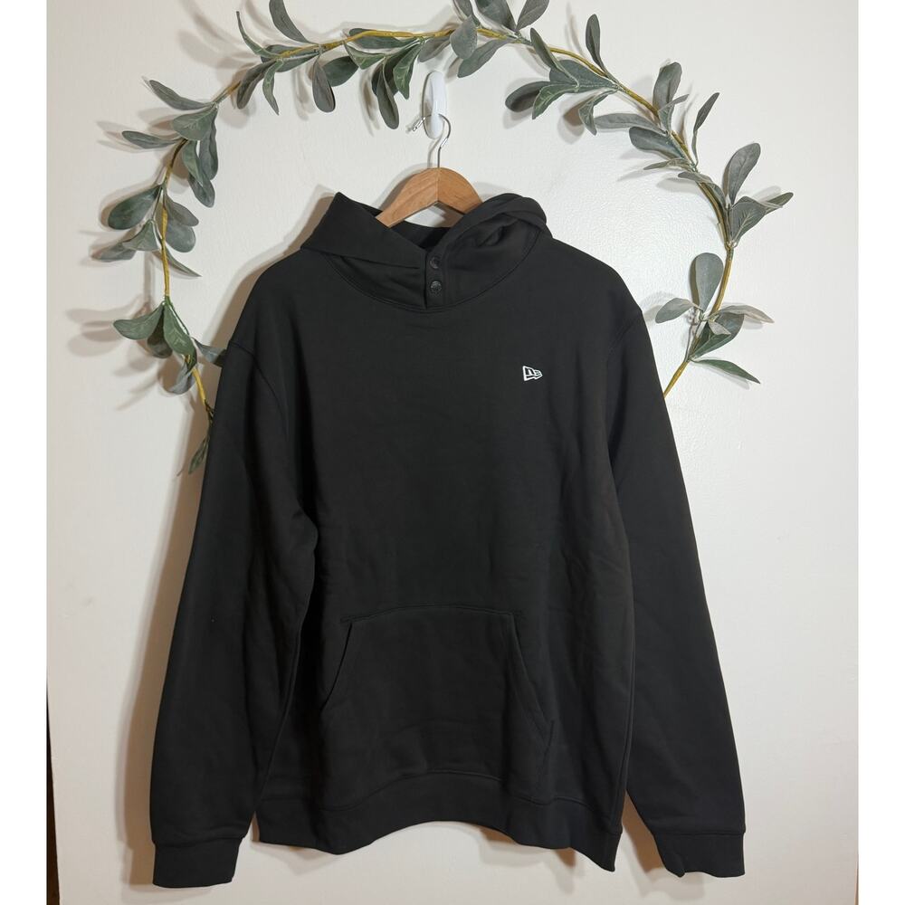 NWT New Era Black Hoodie
